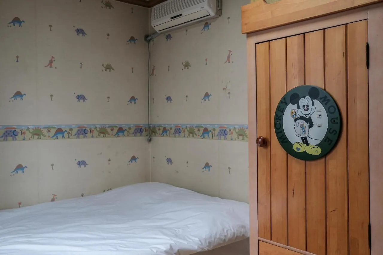 Yeonnam-Dong Edge House_Honeymoon Yeonnam Διαμέρισμα Σεούλ